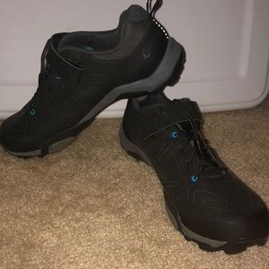 Shimano bike shoes size 41 us size 8.5